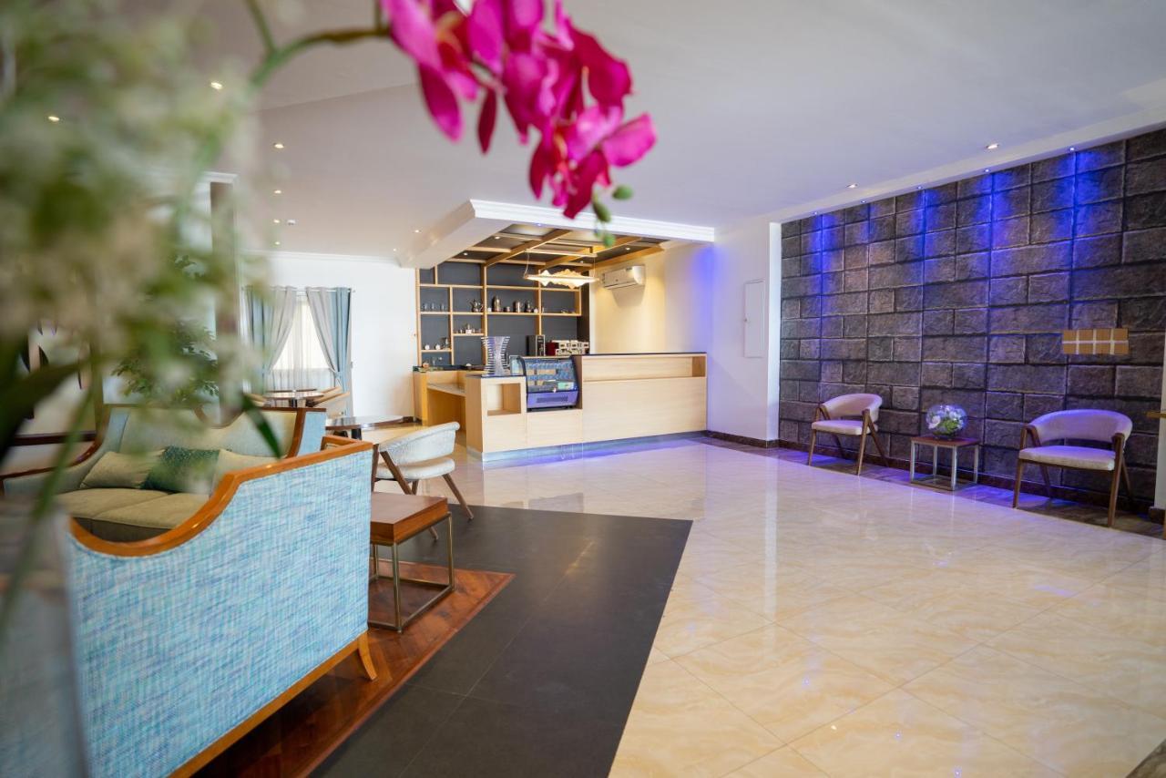 Suite Blue ดัมมัม ภายนอก รูปภาพ